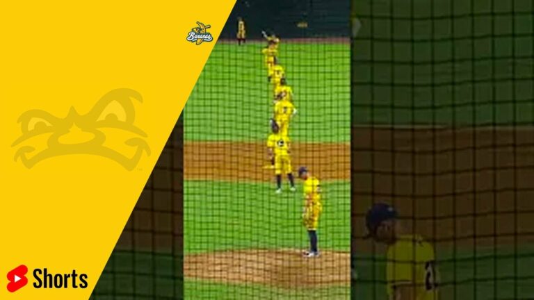 IN GAME Little League World Series First Pitch | Savannah Bananas #shorts
