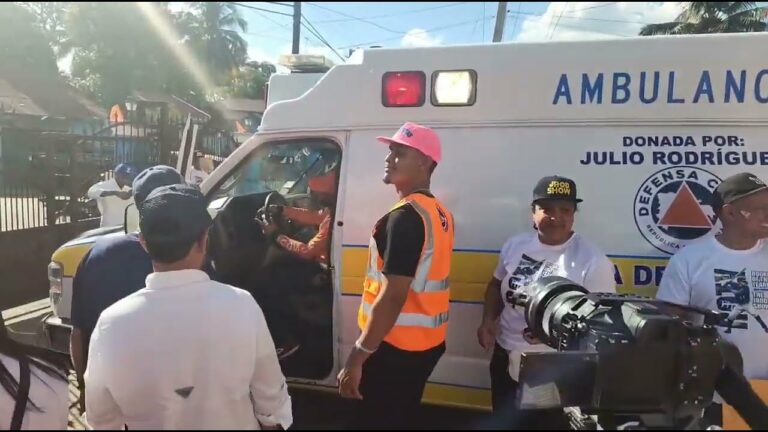 [MLB] マリナーズ フリオ・ロドリゲスが母国ドミニカの地元に救急車をプレゼント！