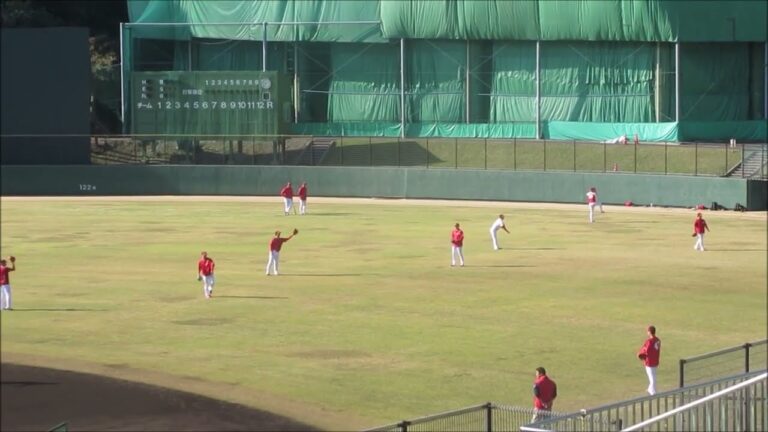 森翔平・岡田明丈・長谷部銀次・黒原拓未投手ほか、広島カープ選手のキャッチボール　～広島東洋カープ・秋季キャンプ2023～