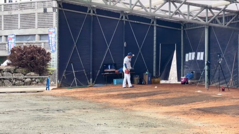 【中日】20240216 福島章太選手による登板前の投球練習