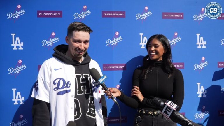 DodgerFest 2025：Blake Snellはボビー・ミラーを指導し、ポストシーズンを楽しみにしています