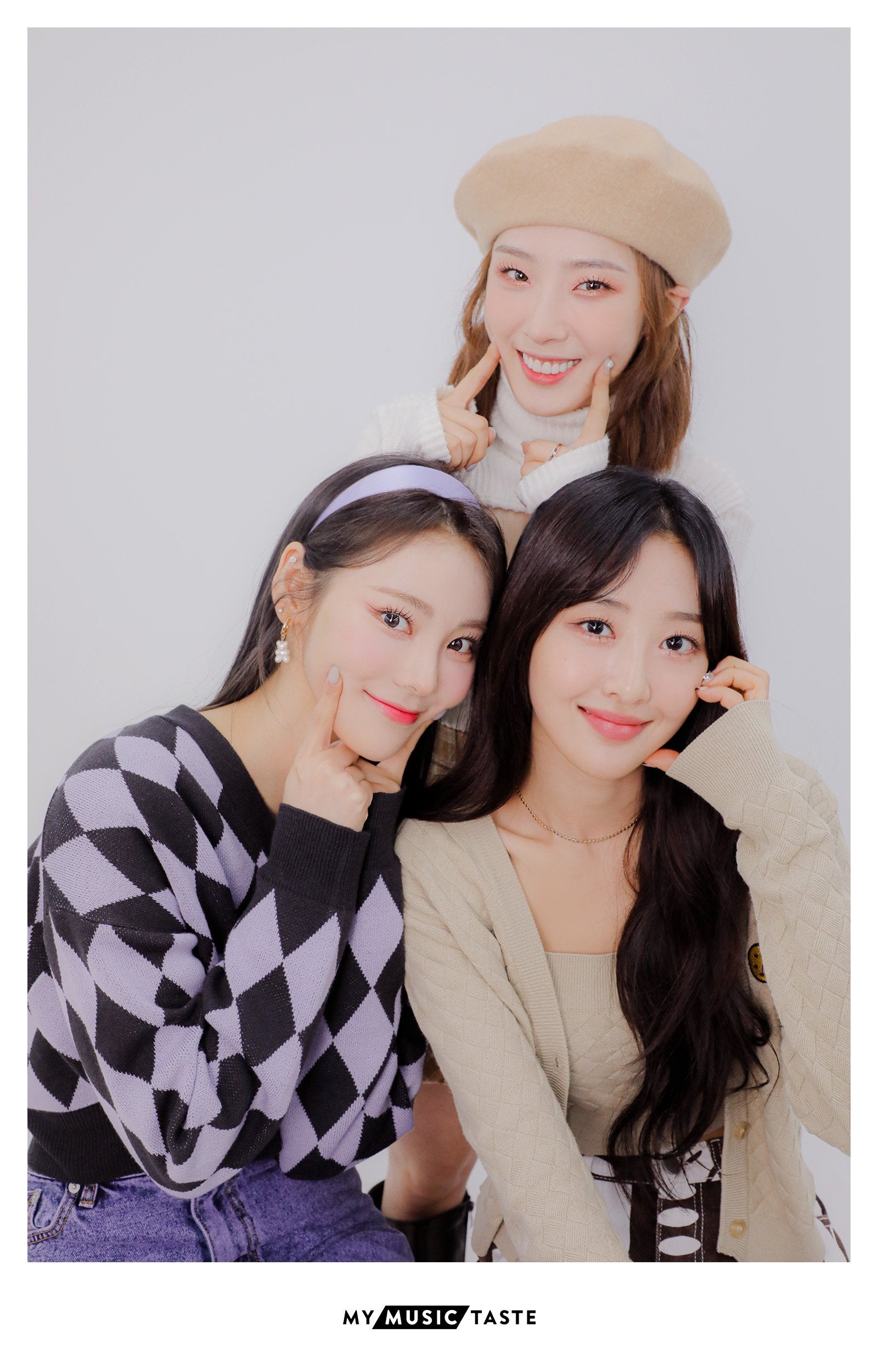 Haseul, JinSoul and Yves - K-pop | WACOCA JAPAN: People, Life, Style