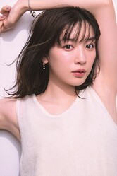 永野芽郁　「『美的』9月号」より