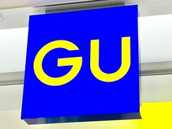 「あったかくて着回し抜群！」【GU】「990円トップス」って知ってる、、！？