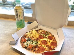 【銀座でも実施中】話題の″ドミノ・ピザ食べ放題″がお得すぎて驚愕。たった2枚で元が取れるんだが...。《編集部レポ》