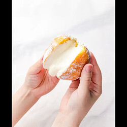 
 大阪ウメチカに「we♡donut×高木珈琲」のカフェがオープン！至福のモーニングセットは朝8時から楽しめるよ
 