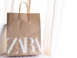 40・50代に似合う“この素材”！【ZARA】大人の垢抜け♡「サテンアイテム」