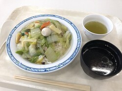 羽田空港に思わぬお得ランチがあった...。″税関の職員食堂″が、誰でも入れてコスパも味もグッド。《編集部レポ》