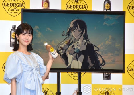 『ジョージア』のブランドアンバサダーに就任したAdo、（左）浜辺美波 （C）ORICON NewS inc. 