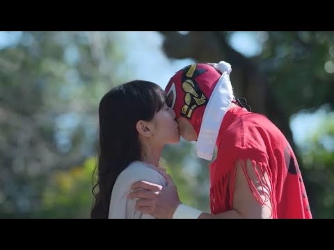 キスシーン 俺の家の話 キスシーン 戸田恵梨香 キスシーン 長瀬智也 キスシーン 山賊抱っこ Videos Wacoca Japan People Life Style