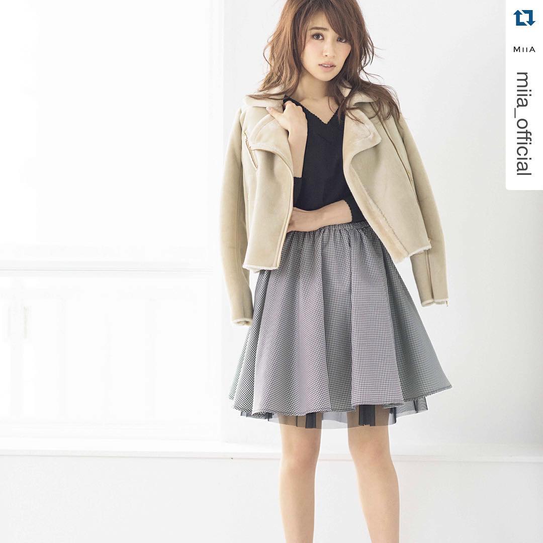 泉里香 Miia Repost Miia Official With Repostapp Knit Skirt Setup Miia 美人百花 Wacoca Japan People Life Style