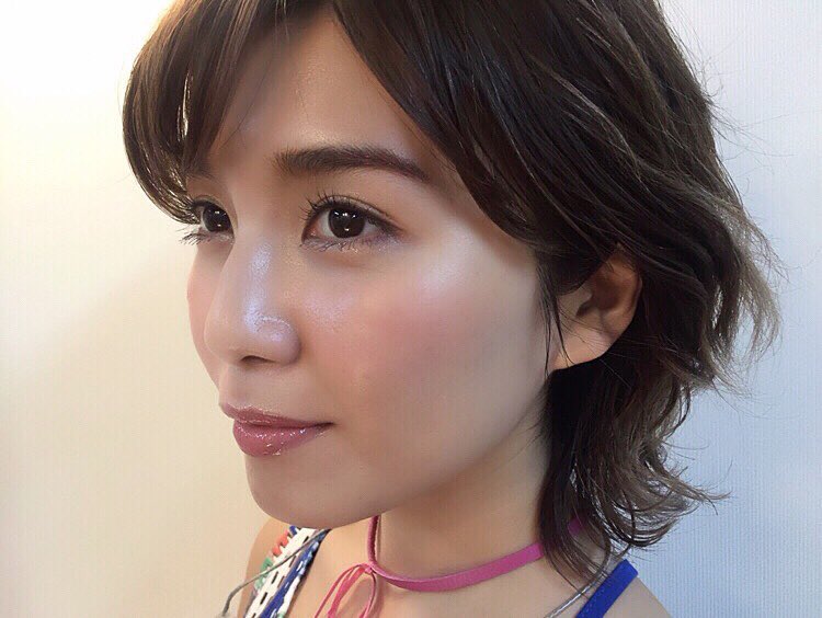 宇野実彩子 昨日の私in 鹿児島 赤茶眉 Trend Makeup Lip Pink Choker 睫毛上手くできた おはよう 桜島 ありがとう Wacoca Japan People Life Style