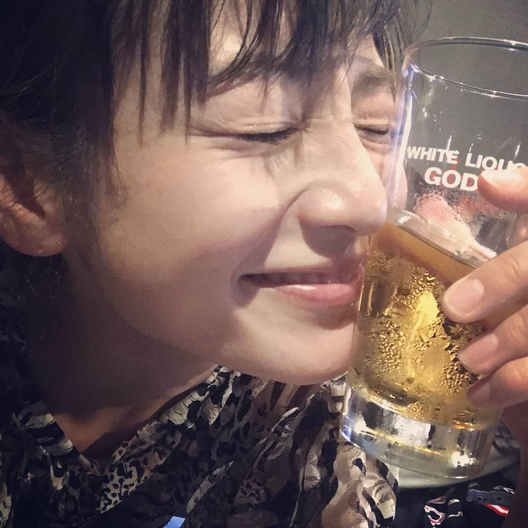 西山茉希 くしゃおばさん 乾杯 くしゃおじさんっていたよね Wacoca Japan People Life Style