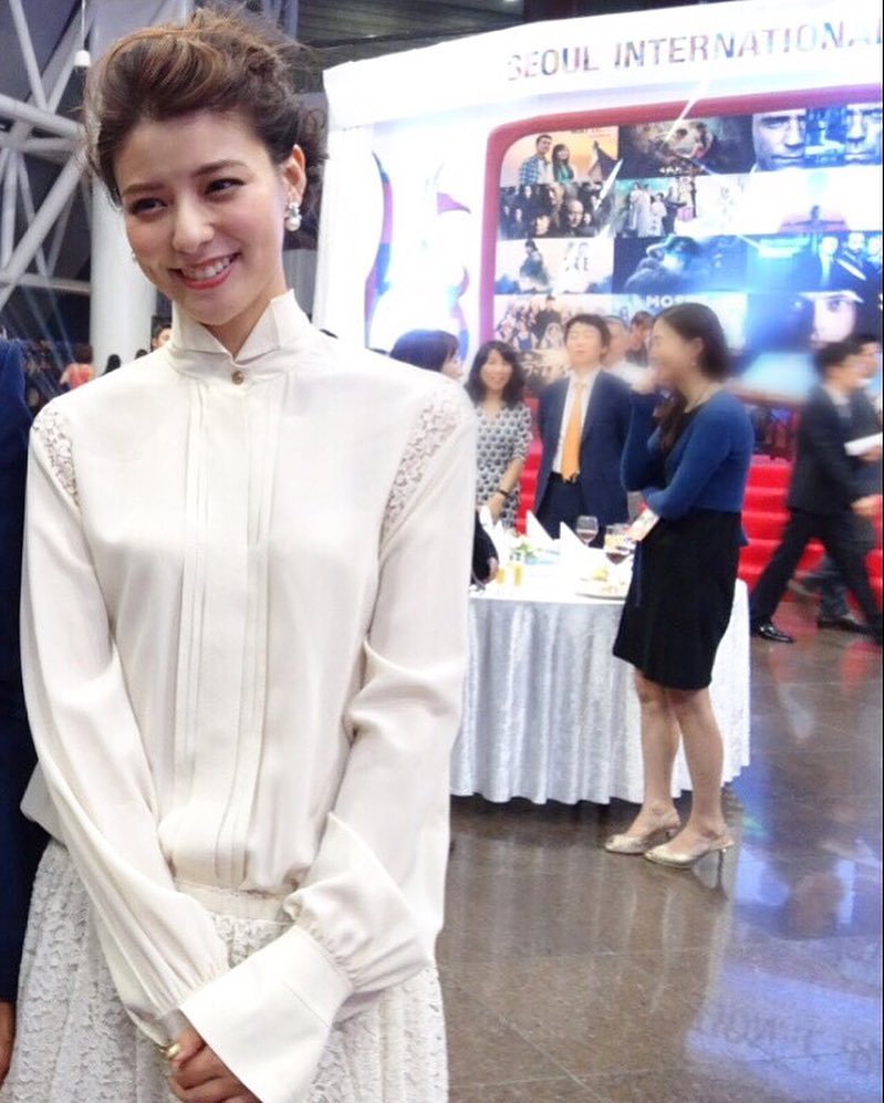 藤井美菜 アフターパーティーは白ワンピで 뒷풀이때는 하얀원피스로 After Party Wearing White Dress Seouldramaawa Wacoca Japan People Life Style