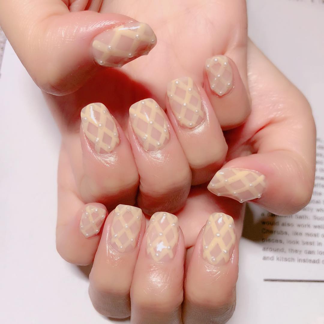 中村里砂 今のnail ベージュとパール Wacoca Japan People Life Style