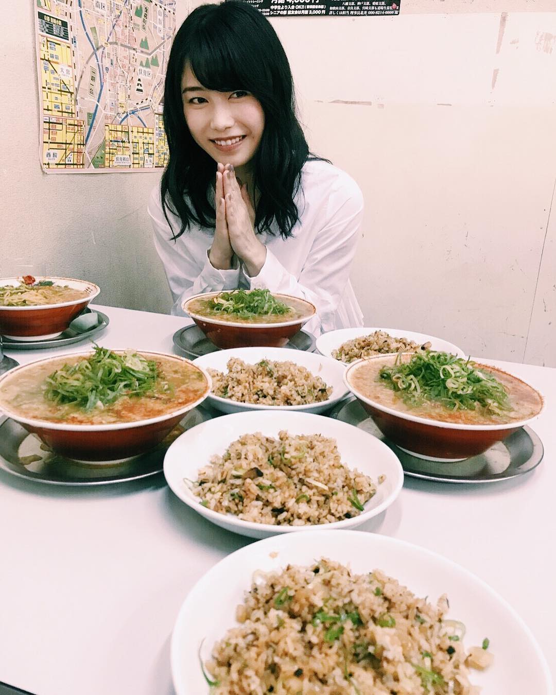 横山由依 日帰り京都 ロケしてました 京都 ラーメン タンポポ はんなりギロリの頼子さん 特典映像 Wacoca Japan People Life Style