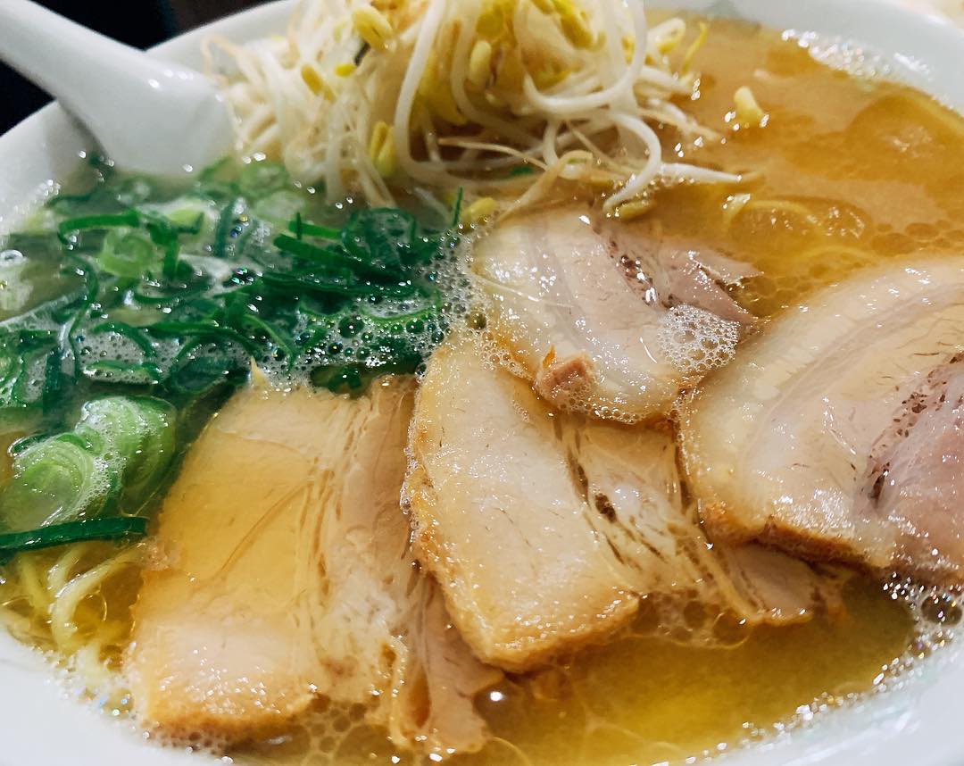 山内鈴蘭 最近食べたラーメンの中で いっちばん美味しかった 思い出すだけで ラーメン ラーメン洋 宮崎県 とんこつラーメン あっさり してた チャーシュー Wacoca