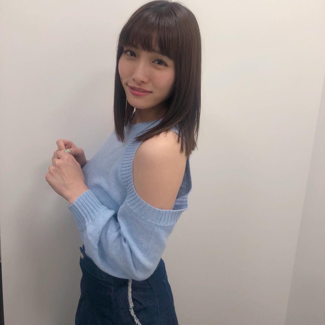 今野杏南 Abemaミッドナイト競輪 ありがとうございました 今夜も出演させて頂きます 生放送是非ご覧ください Abematv ミッドナイト競輪 Wacoca Japan People Life Style