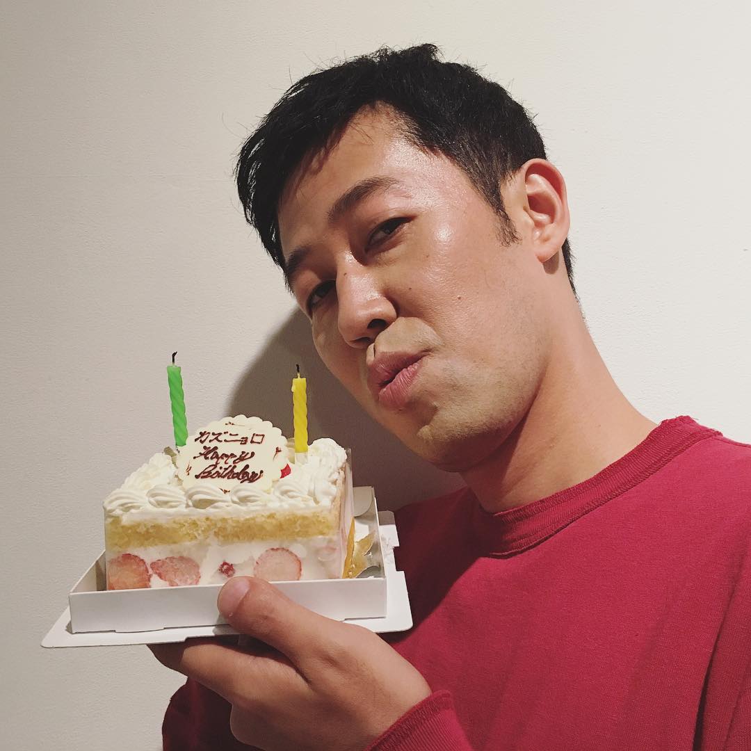 Nylonjapan Happy Birthday 9月11日はカズニョロの誕生日 今日は撮影終わりにみんなでお祝いしたよ 43歳だってみんなもお祝いコメント投稿してあげて Wacoca Japan People Life Style