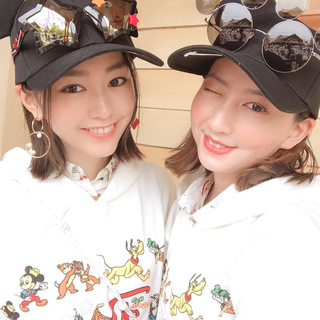 桐谷美玲 みれまゆdisneyday2 2日目シャツとフーディをレイヤードしてみた 前日tシャツ1枚で 本気で凍えたため ティポトルタ ピザ味 美味 Wacoca Japan People Life Style