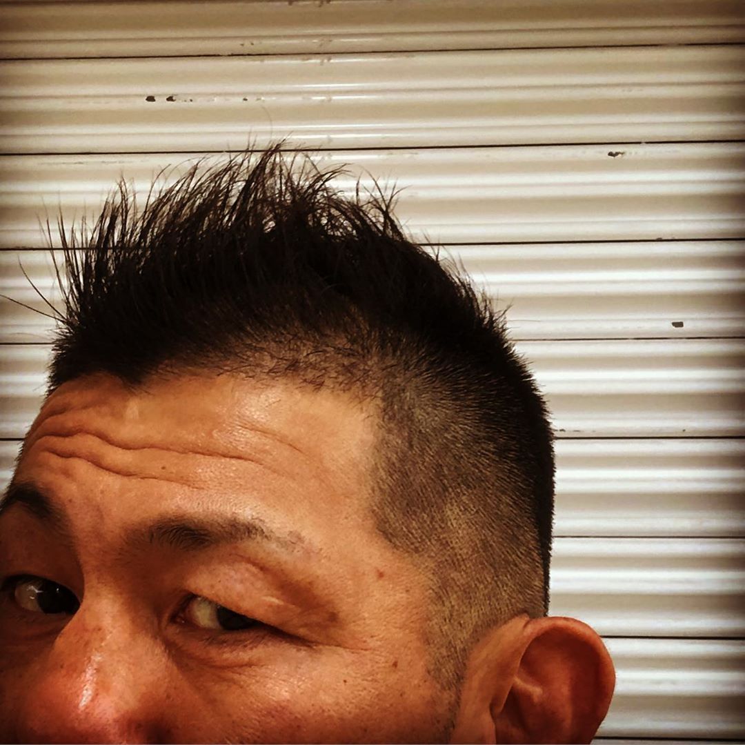 鈴木みのる Since Then My Hair Has Grown それまで伸ばしていた髪を切り坊主頭になったのが02 17年前 自分自身が踏みにじられたと思い 悔 Wacoca Japan People Life Style