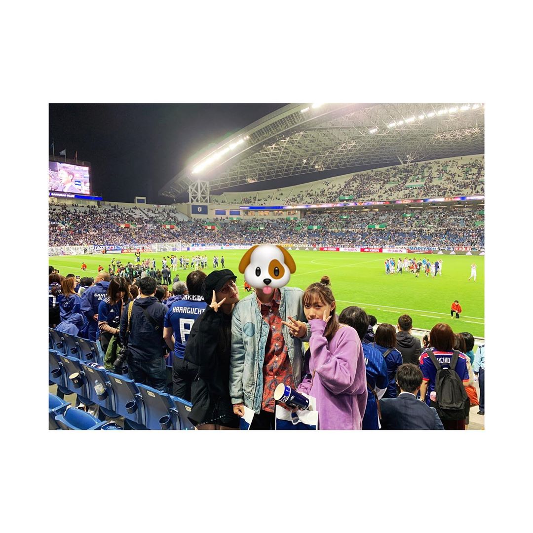 石井杏奈 22 Fifaワールドカップカタールアジア二次予選の日本代表戦を兄弟で観戦してきました これからも応援してます Wacoca Japan People Life Style
