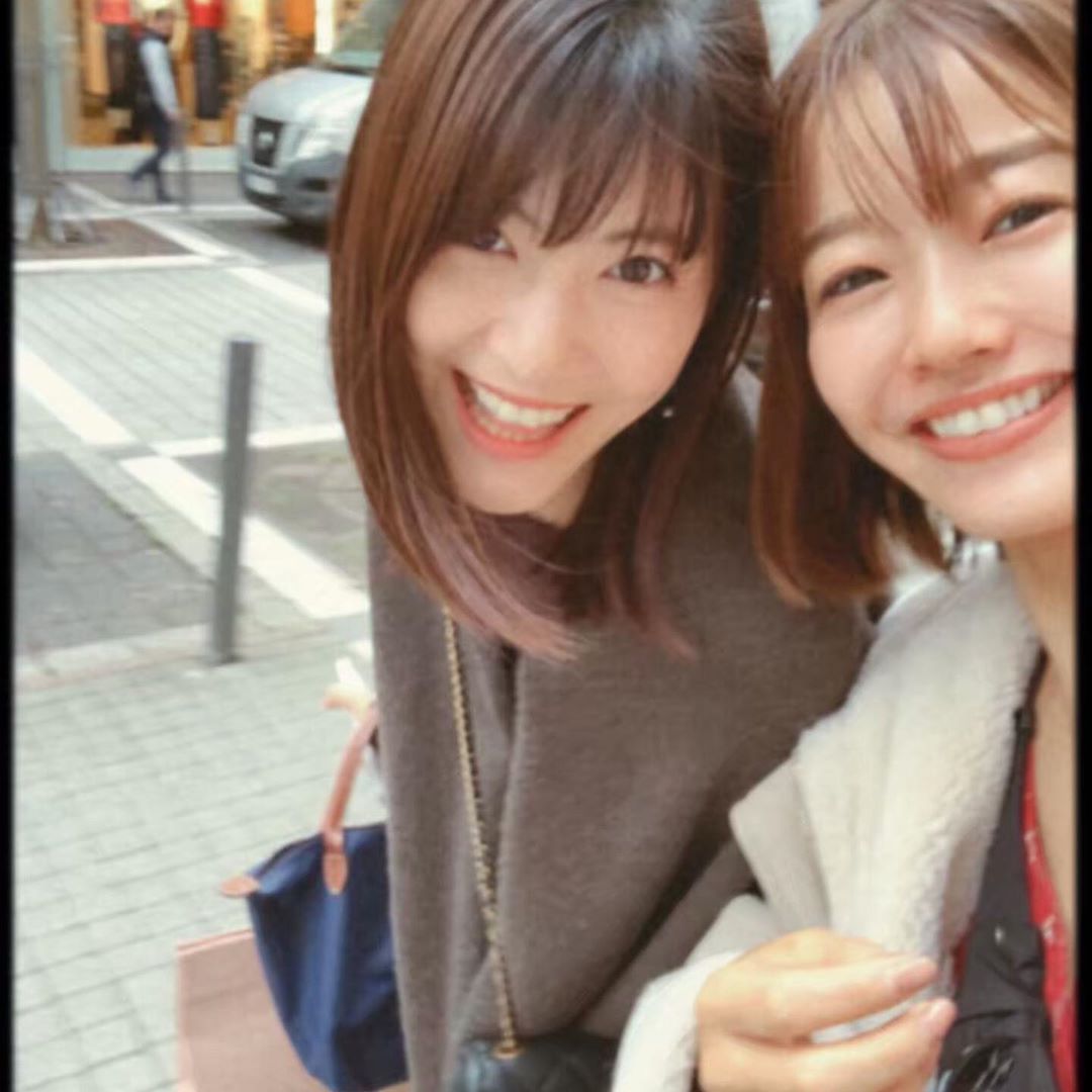 佐藤ありさ ちーちゃんがドイツに 遊びに来てくれたよ 一緒にお買い物楽しかったな Wacoca Japan People Life Style