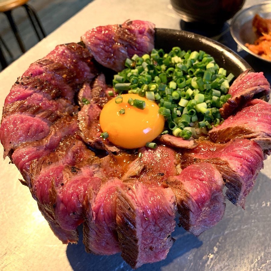 Retrip Dinner Retrip 大分ごはん 今回は大分県にある 肉たらし をご紹介 こちらはランチメニューの 名物 豊後牛肉たらし丼 です ボリューミーだけど かわいい見た目 Wacoca Japan People Life Style
