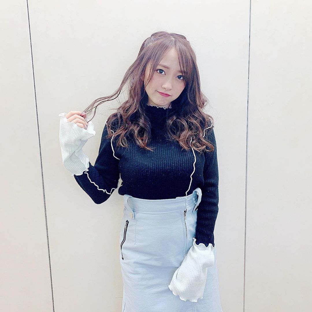 向井地美音 個性的なデザインがとても可愛い Tokyo Bank さんで出会った洋服たち Outfit ガスヴァンサントみたいに蒼い Whipstaff Wacoca