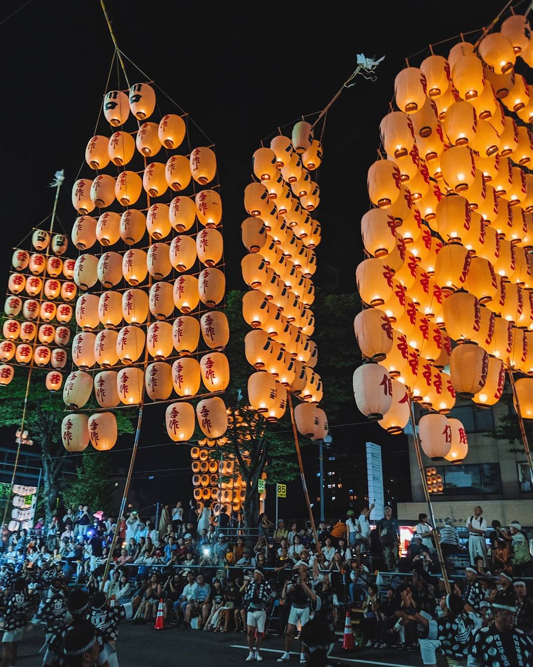 福田洋昭 日本の夏と言えば祭りと花火大会だけど 今年はコロナの影響でほとんど中止になってしまって残念すぎです この写真は去年行った祭りの思い出 The Best Th Wacoca Japan People Life Style