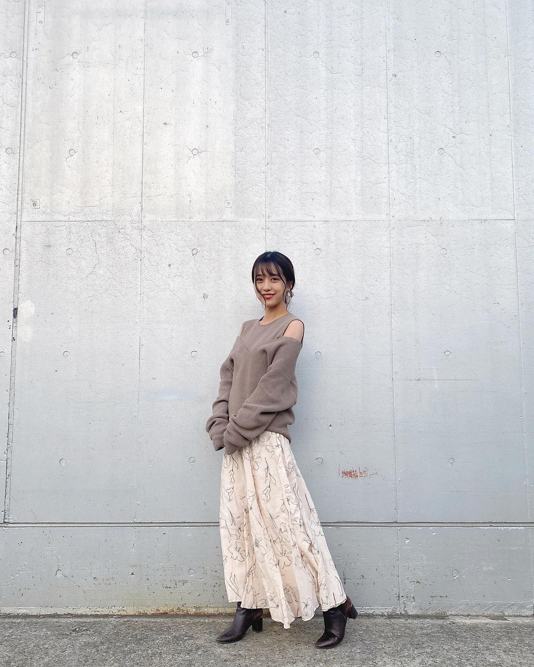 篠崎彩奈 昨日載せた私服全身です Milaowen Official のお洋服すき なんコーデ 私服 ワンピース ワンピースコーデ Wacoca Japan People Life Style