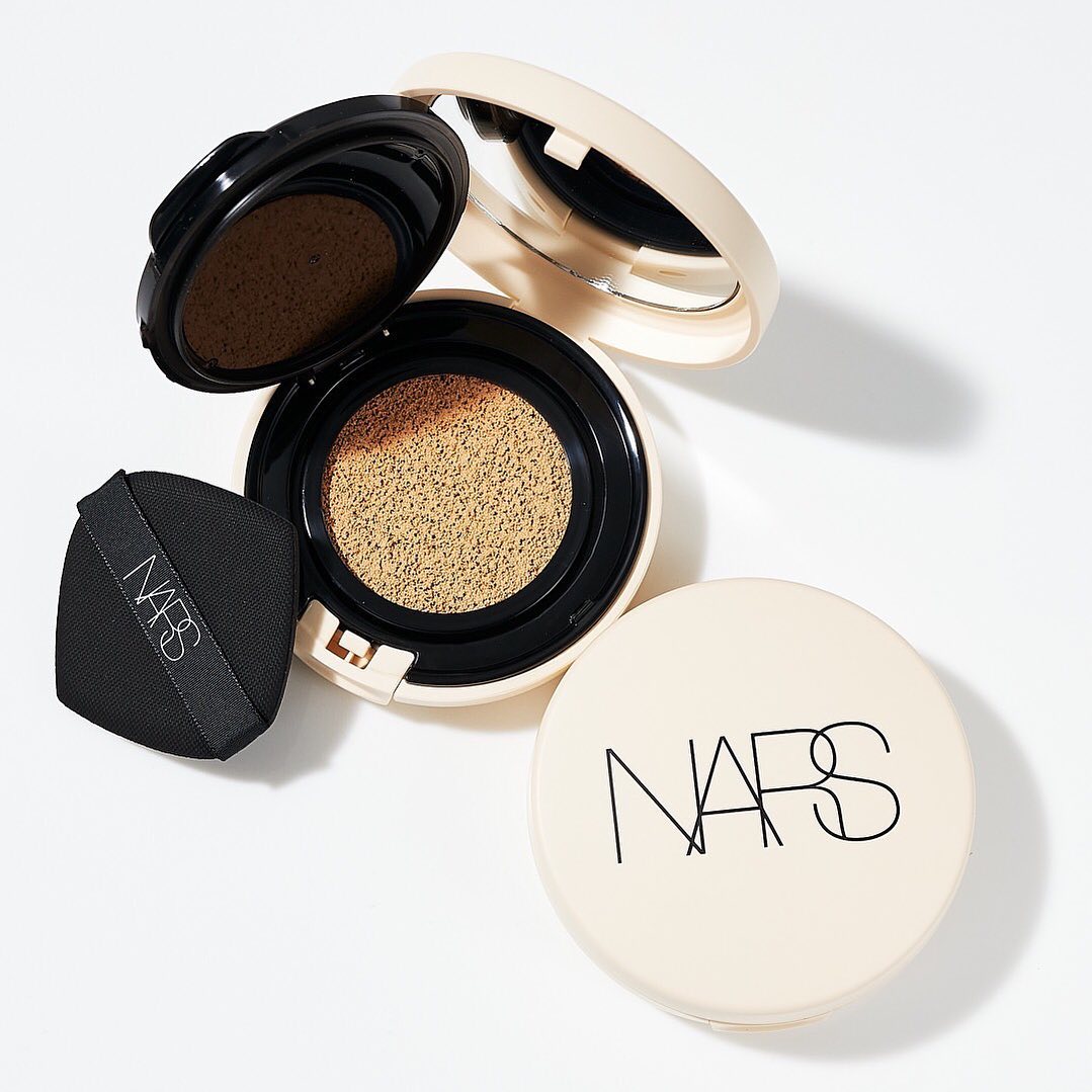 @cosme: 曇りないピュアな肌に 【NARS】史上最高レベルにプロテクト機能を搭載したクッションファンデが新発売！環境ストレスから肌を守り ...